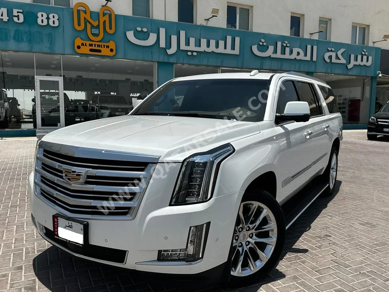 كاديلاك  اسكيليد  بلاتينيوم  2019  اوتوماتيك  101,000 كم  8 سلندر  دفع رباعي  اس يو في  أبيض