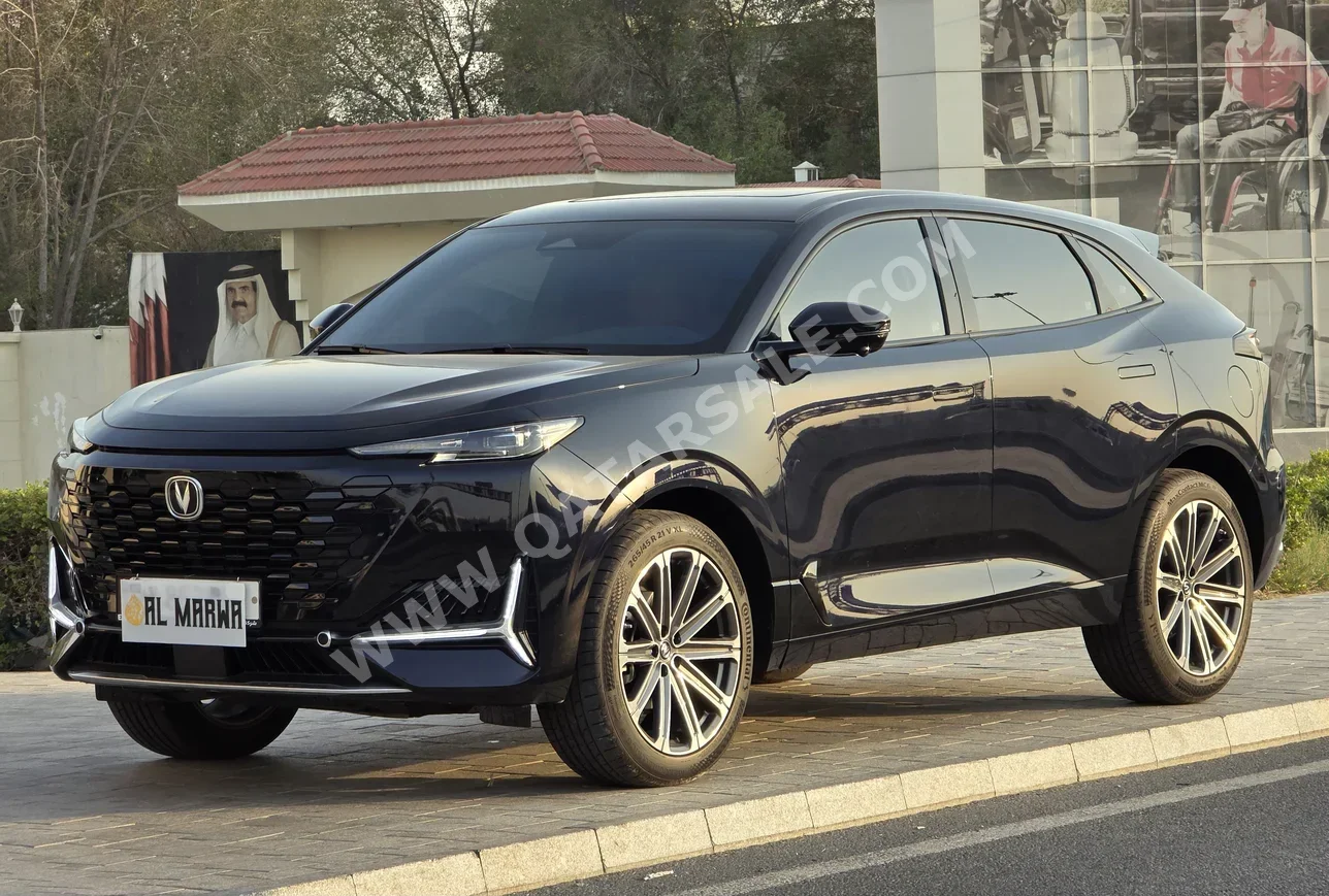 Changan  UNI-K  2025  Automatic  1,900 Km  4 Cylinder  All Wheel Drive (AWD)  SUV  Black  With Warranty