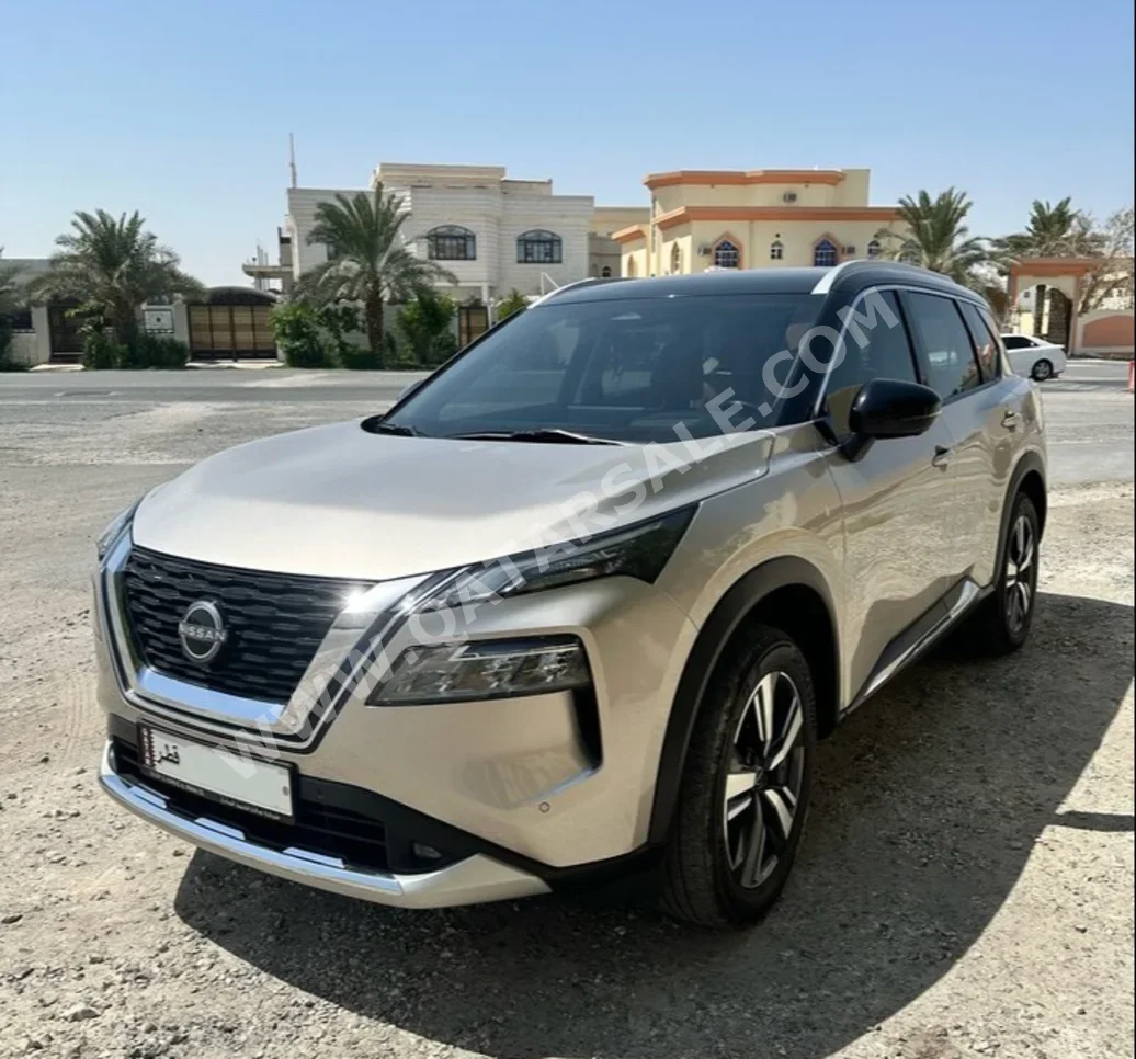 Nissan  X-Trail  SL  2024  Automatic  21,000 Km  4 Cylinder  All Wheel Drive (AWD)  SUV  Gold  With Warranty