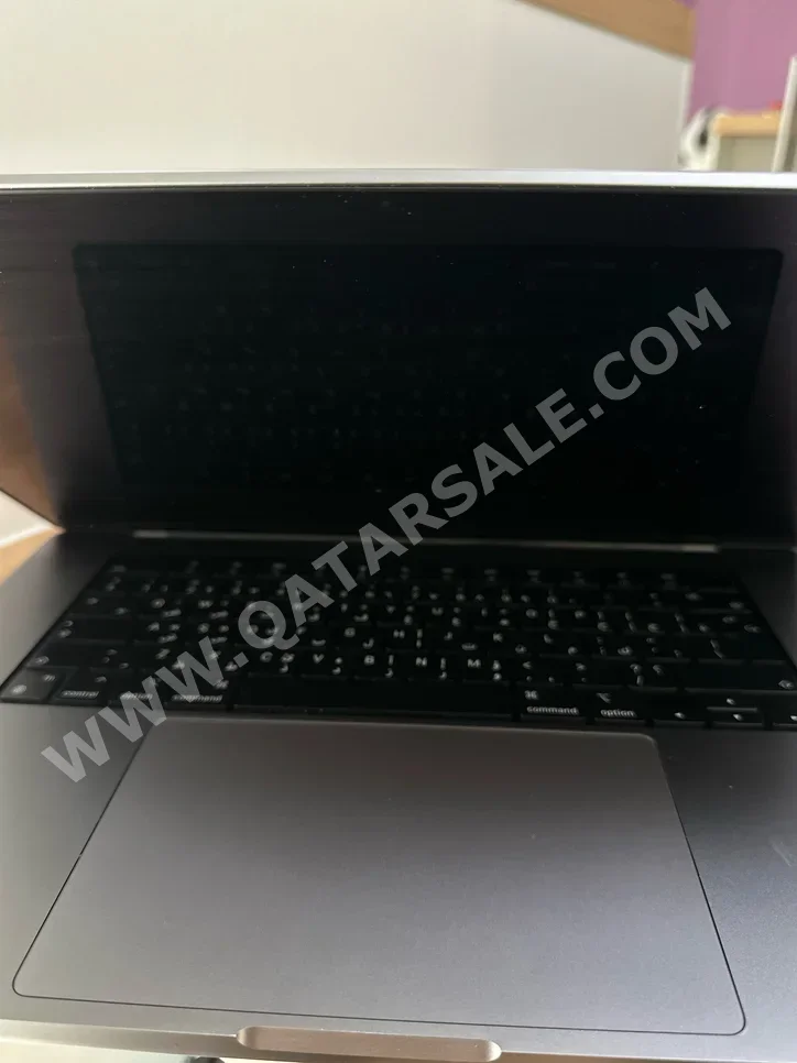 Laptops Apple  - MacBook Pro 16 Inch  2021  - Space Gray  - MacOS  - Apple  - M1 Pro  -Memory (Ram): 32 GB