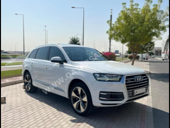 Audi  Q7  45 TFSI Quattro  2018  Automatic  82,000 Km  6 Cylinder  All Wheel Drive (AWD)  SUV  White