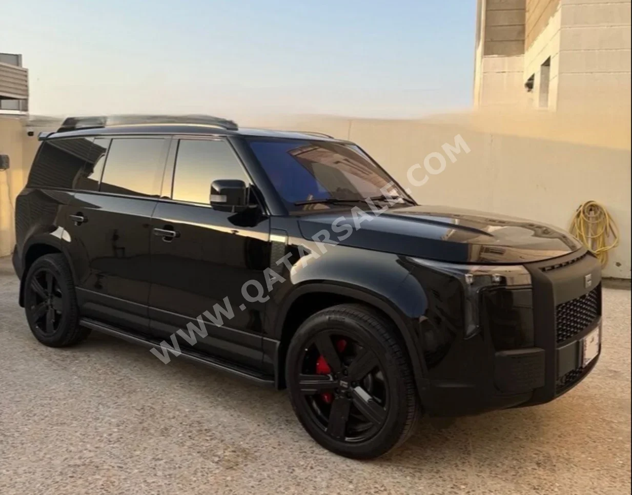 روكس موتور  جيشي  01  2025  اوتوماتيك  4,800 كم  4 سلندر  دفع رباعي  اس يو في  اسود مطفي  تحت الضمان