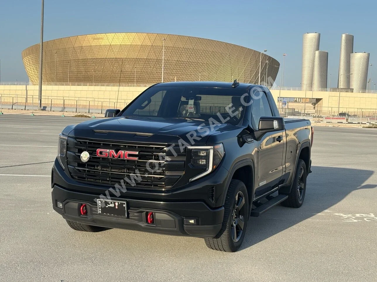 GMC  Sierra  Elevation  2022  Automatic  26,000 Km  8 Cylinder  Four Wheel Drive (4WD)  Pick Up  Black  With Warranty