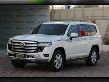 Toyota  Land Cruiser  GXR Twin Turbo  2022  Automatic  89,000 Km  6 Cylinder  Four Wheel Drive (4WD)  SUV  White