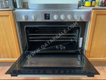 Oven  - Gas & Electric  - Black