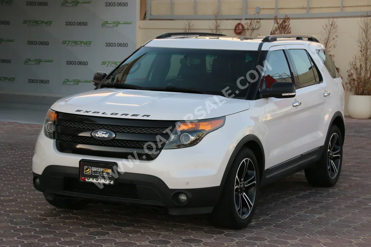 Ford  Explorer  Sport  2014  Automatic  150,000 Km  6 Cylinder  Four Wheel Drive (4WD)  SUV  White