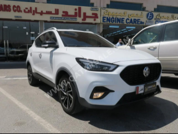 MG  Zs  2022  Automatic  80,000 Km  4 Cylinder  Front Wheel Drive (FWD)  SUV  White