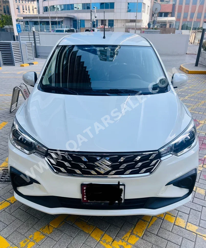 Suzuki  Ertiga  2024  Automatic  100,000 Km  4 Cylinder  Rear Wheel Drive (RWD)  Limousine  White