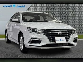 ام جي  5  2025  اوتوماتيك  580 كم  4 سلندر  سحب امامي  سيدان  أبيض  تحت الضمان