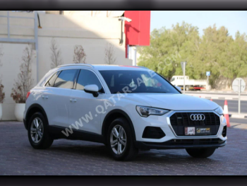 Audi  Q3  40 TFSI Quattro  2022  Automatic  18,300 Km  4 Cylinder  All Wheel Drive (AWD)  SUV  White  With Warranty