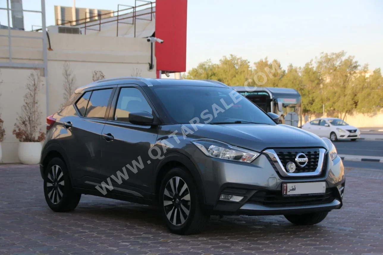 Nissan  Kicks  2020  Automatic  83,000 Km  4 Cylinder  Front Wheel Drive (FWD)  SUV  Gray