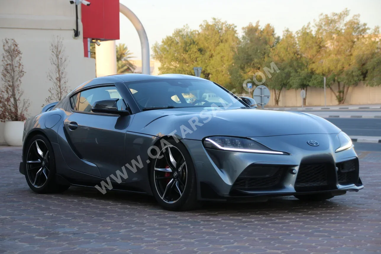 Toyota  Supra  GR  2022  Automatic  85,000 Km  6 Cylinder  Rear Wheel Drive (RWD)  Coupe / Sport  Silver