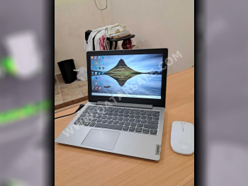 Laptops Lenovo  - Ideapad  2024  - Silver  - Windows 11  - Intel  - Pentium  -Memory (Ram): 4 GB