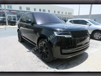 Land Rover  Range Rover  HSE  2023  Automatic  15,000 Km  8 Cylinder  Four Wheel Drive (4WD)  SUV  Black  With Warranty