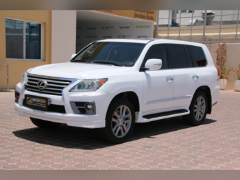 Lexus  LX  570  2014  Automatic  380,000 Km  8 Cylinder  Four Wheel Drive (4WD)  SUV  White