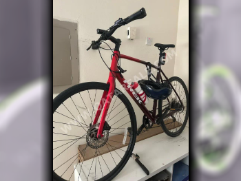 Road Bicycle  - Trek Bikes  - X-Large (21-22 inch)  - Red