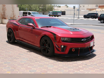 شفروليه  كمارو  زد ال 1  2013  اوتوماتيك  139,000 كم  8 سلندر  دفع خلفي  كوبيه \ سبورت  أحمر
