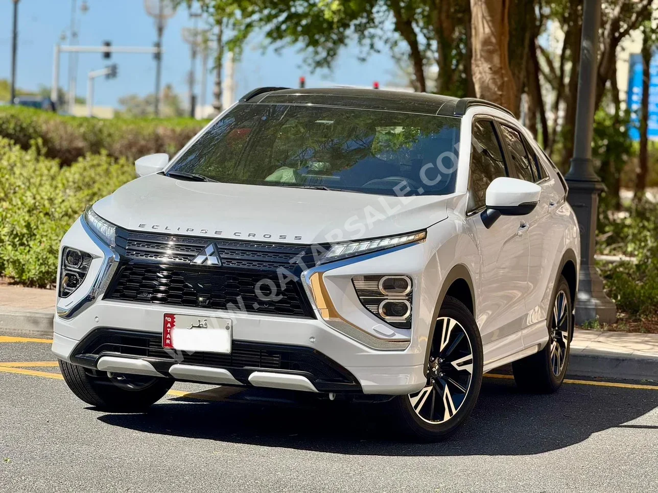 Mitsubishi  Eclipse  Cross Highline  2024  Automatic  600 Km  4 Cylinder  Front Wheel Drive (FWD)  SUV  White  With Warranty
