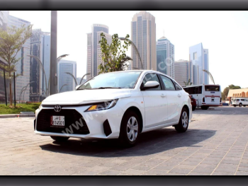 Toyota  Yaris  4 Cylinder  Sedan  White  2024