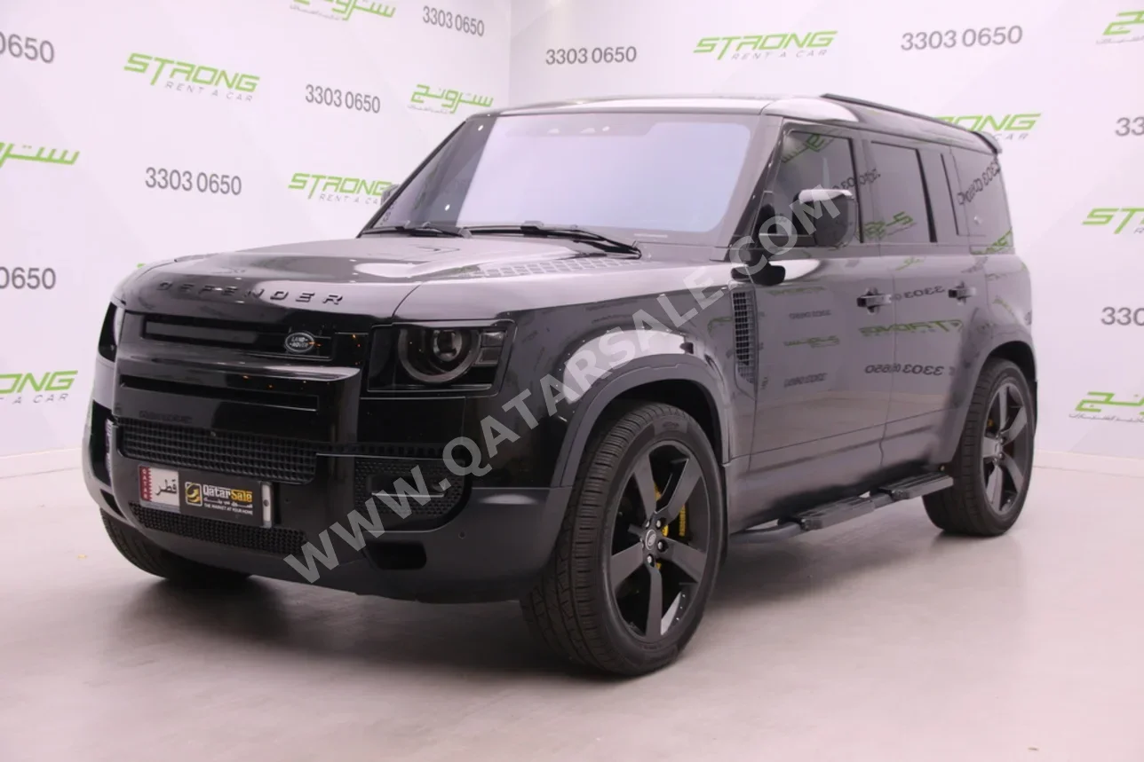 لاند روفر  ديفيندر  110 اتش اس اي  2022  اوتوماتيك  81,500 كم  6 سلندر  دفع رباعي  اس يو في  أسود  تحت الضمان