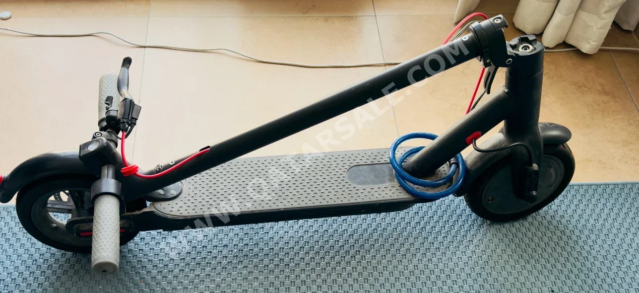 Scooters Electric Scooter  - Black  - Foldable