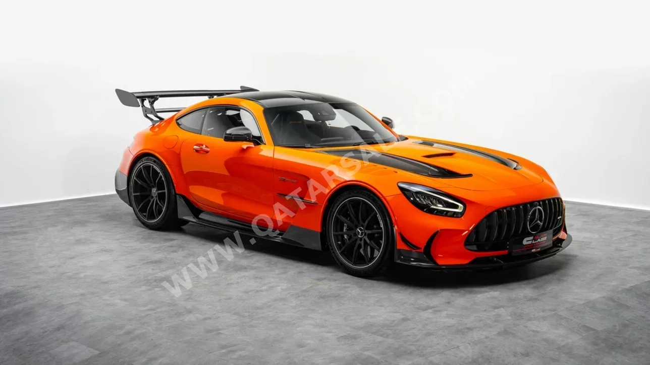 Mercedes-Benz  GT  S AMG  2021  Automatic  73 Km  8 Cylinder  Rear Wheel Drive (RWD)  Coupe / Sport  Orange