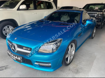 Mercedes-Benz  SLK  200  2016  Automatic  141,000 Km  4 Cylinder  Rear Wheel Drive (RWD)  Convertible  Blue