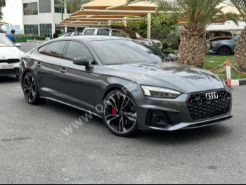 Audi  A5  45 TFSI  2022  Automatic  39,000 Km  4 Cylinder  All Wheel Drive (AWD)  Sedan  Gray  With Warranty