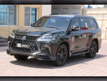 Lexus  LX  570 S Black Edition  2020  Automatic  208,000 Km  8 Cylinder  Four Wheel Drive (4WD)  SUV  Black