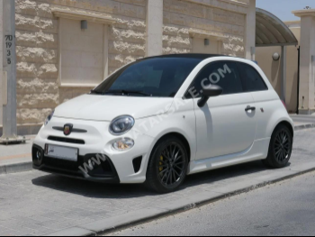 فيات  695  ابارث  2024  اوتوماتيك  12,000 كم  4 سلندر  سحب امامي  كشف  أبيض  تحت الضمان