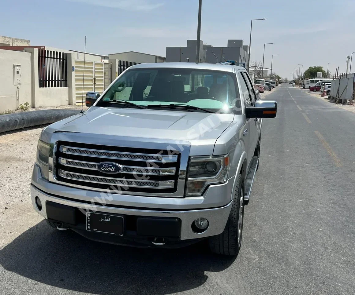 Ford  F  150  2014  Automatic  145,000 Km  8 Cylinder  Four Wheel Drive (4WD)  Pick Up  Silver