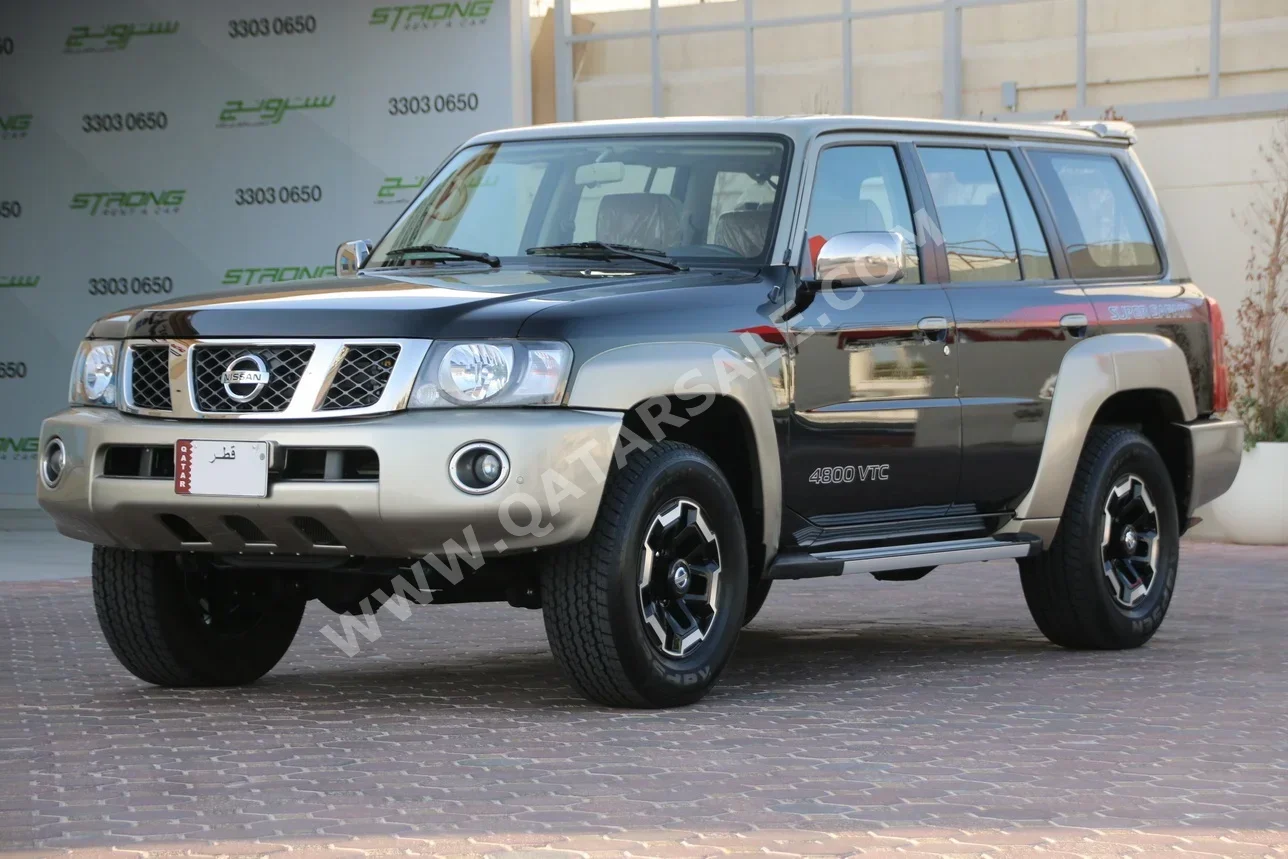 Nissan  Patrol  Super Safari  2022  Manual  22,000 Km  6 Cylinder  Four Wheel Drive (4WD)  SUV  Black  With Warranty