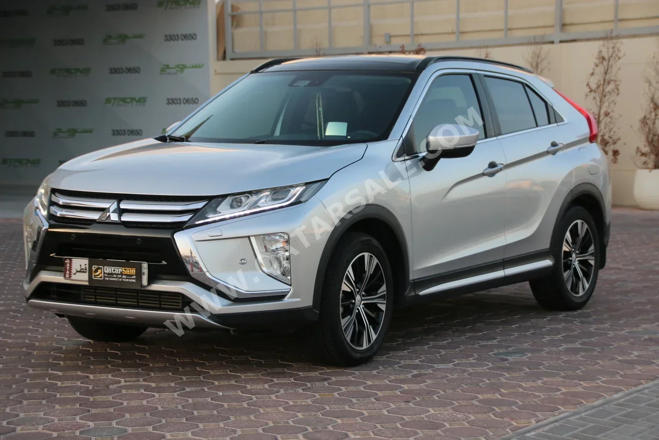 Mitsubishi  Eclipse  Cross Highline  2020  Automatic  65,000 Km  4 Cylinder  Front Wheel Drive (FWD)  SUV  Silver