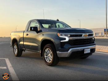 Chevrolet  Silverado  LT  2024  Automatic  0 Km  8 Cylinder  Four Wheel Drive (4WD)  Pick Up  Black  With Warranty