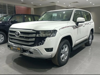 Toyota  Land Cruiser  GXR Twin Turbo  2022  Automatic  0 Km  6 Cylinder  Four Wheel Drive (4WD)  SUV  White  With Warranty