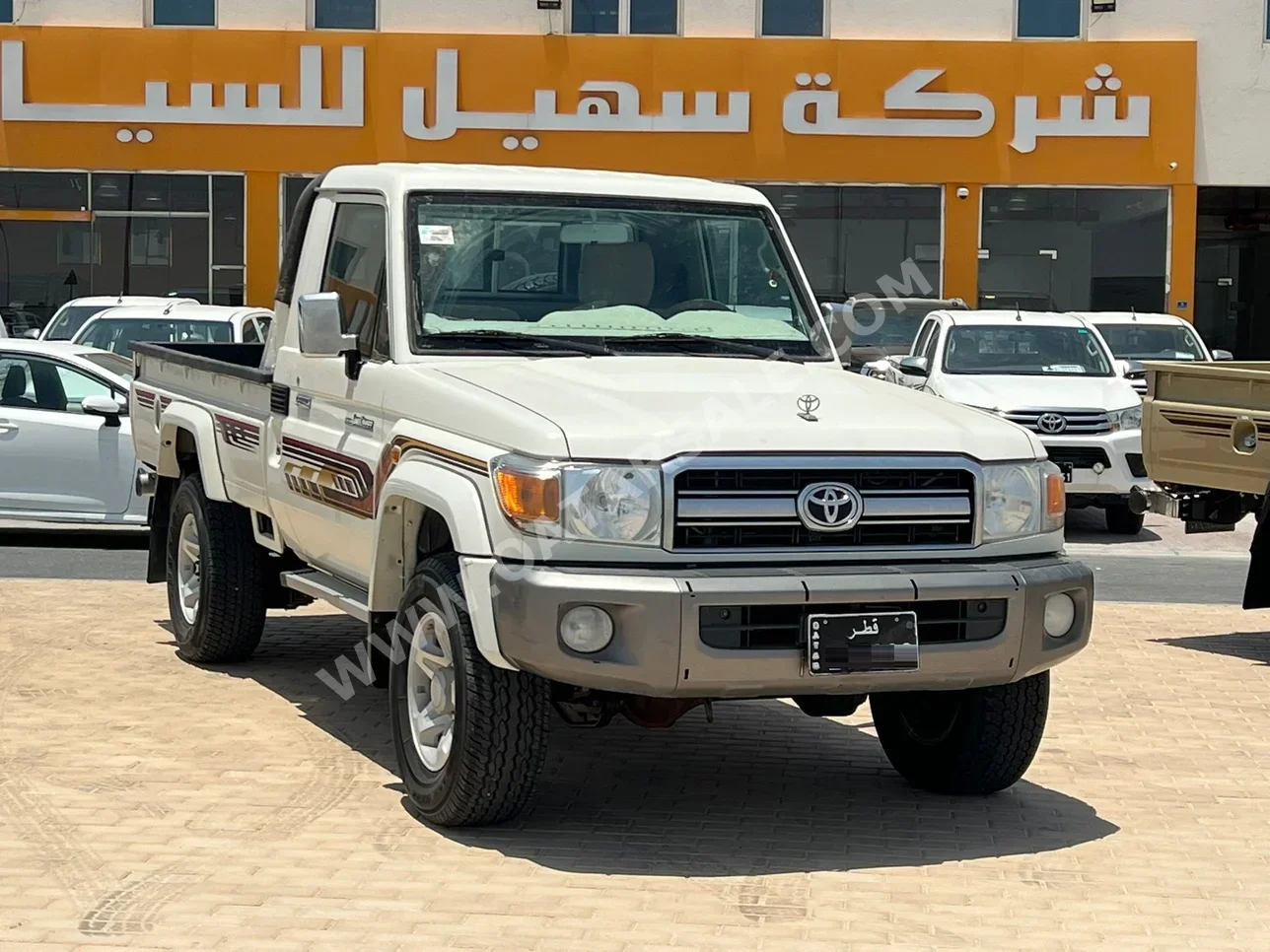 Toyota  Land Cruiser  LX  2023  Manual  81,000 Km  6 Cylinder  Four Wheel Drive (4WD)  Pick Up  White