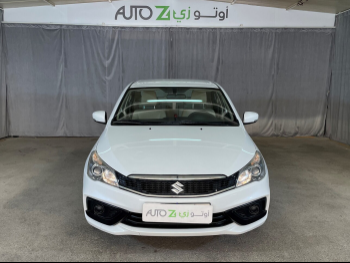 Suzuki  Ciaz  2022  Automatic  112,000 Km  4 Cylinder  Front Wheel Drive (FWD)  Sedan  White