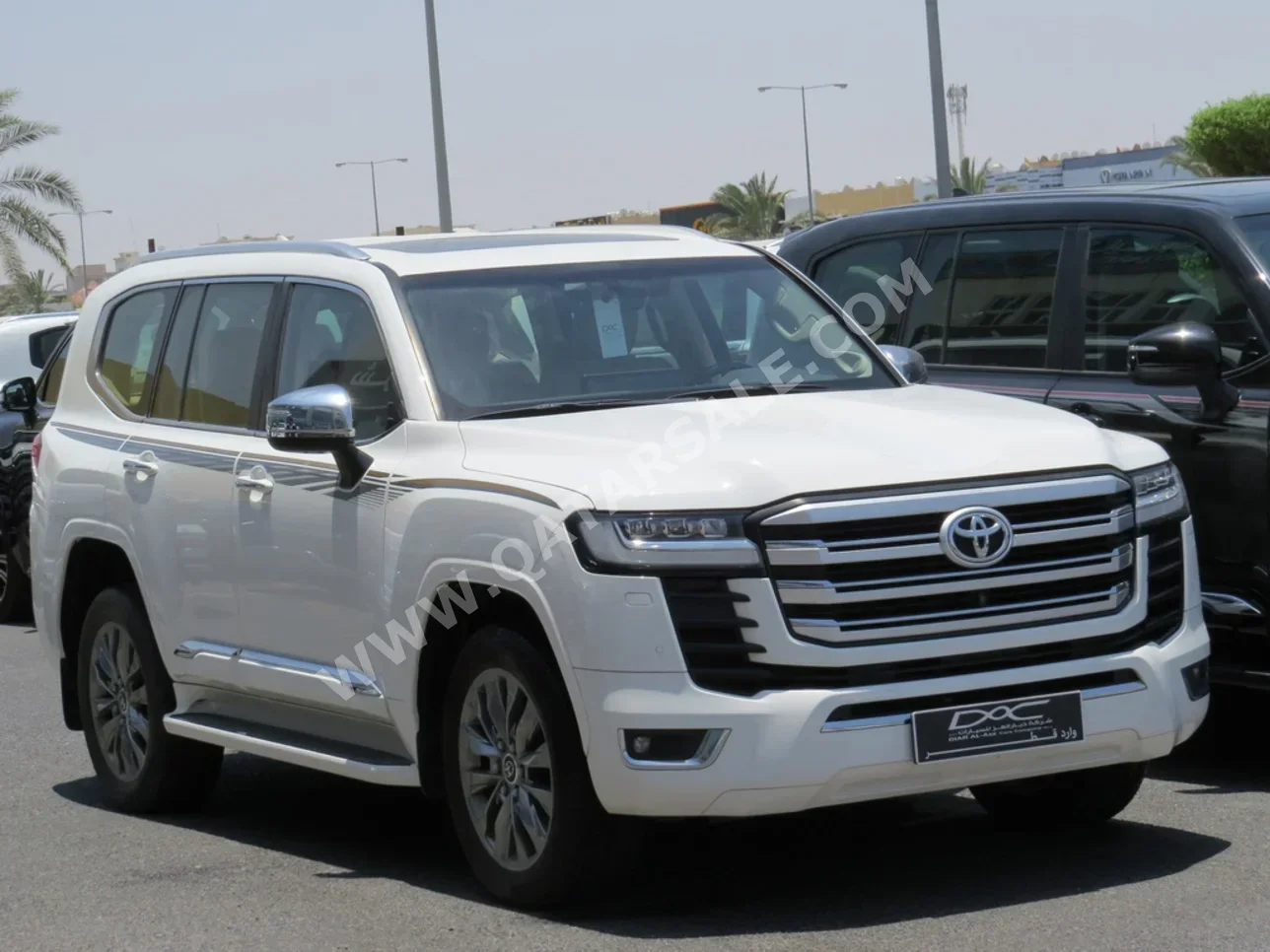 Toyota  Land Cruiser  VX Twin Turbo  2023  Automatic  61,000 Km  6 Cylinder  Four Wheel Drive (4WD)  SUV  White  With Warranty