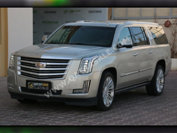 Cadillac  Escalade  Sport Platinum  2016  Automatic  155,000 Km  8 Cylinder  Four Wheel Drive (4WD)  SUV  Gold