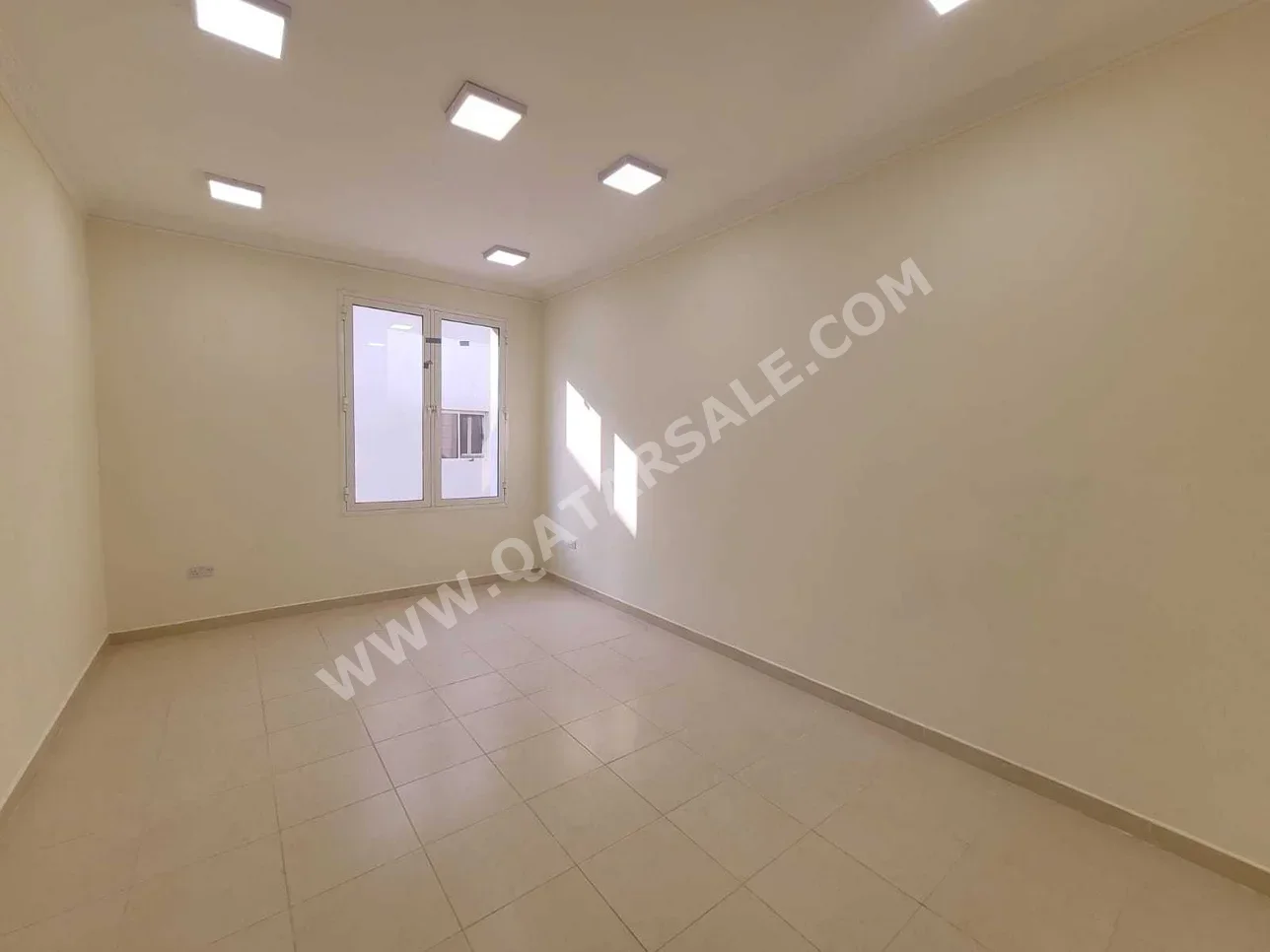محلات تجارية - غير مفروشة  - الريان  للايجار
