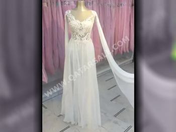 Wedding Dress  - Chiffon  - White  -Size: Medium