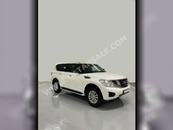 Nissan  Patrol  SE  2017  Automatic  230,000 Km  6 Cylinder  Four Wheel Drive (4WD)  SUV  White