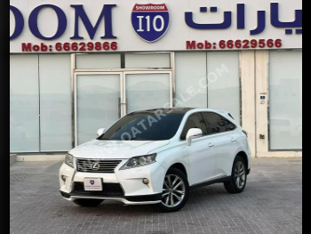 لكزس  ار اكس  350  2013  اوتوماتيك  109,000 كم  6 سلندر  دفع رباعي  اس يو في  أبيض