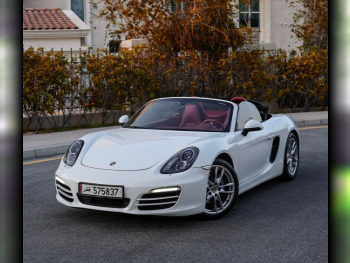 Porsche  Boxster  2015  Automatic  69,000 Km  4 Cylinder  Rear Wheel Drive (RWD)  Convertible  White