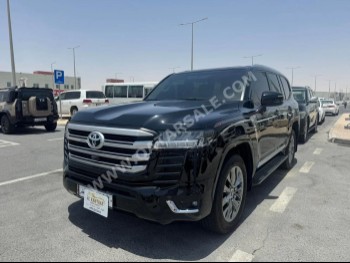 Toyota  Land Cruiser  GXR Twin Turbo  2024  Automatic  30,000 Km  6 Cylinder  Four Wheel Drive (4WD)  SUV  Black  With Warranty