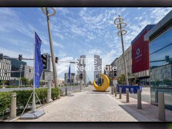 Commercial Shops - Not Furnished  - Lusail  For Rent  - Al Erkyah