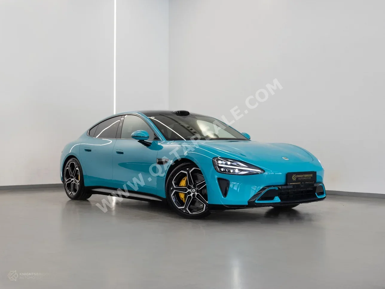 Xiaomi  SU7  Max  2025  Automatic  0 Km  0 Cylinder  All Wheel Drive (AWD)  Sedan  Blue  With Warranty