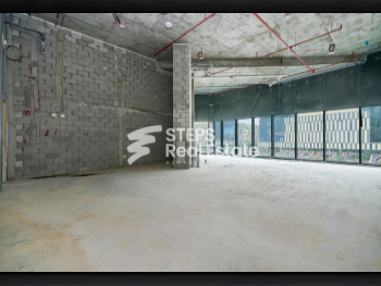 Commercial Shops - Not Furnished  - Lusail  For Rent  - Al Erkyah