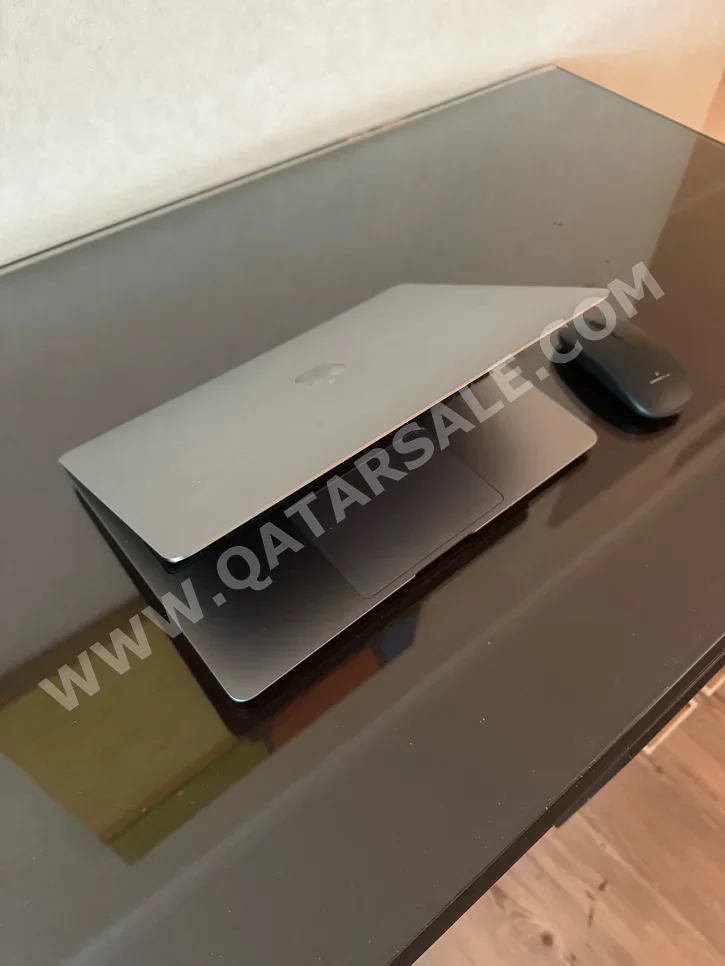 Laptops Apple  - MacBook Air  - Grey  - MacOS  - Apple  - M1  -Memory (Ram): 8 GB