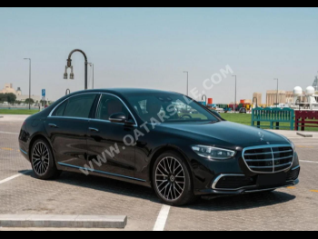 Mercedes-Benz  S-Class  450  2023  Automatic  92,000 Km  6 Cylinder  All Wheel Drive (AWD)  Sedan  Black  With Warranty